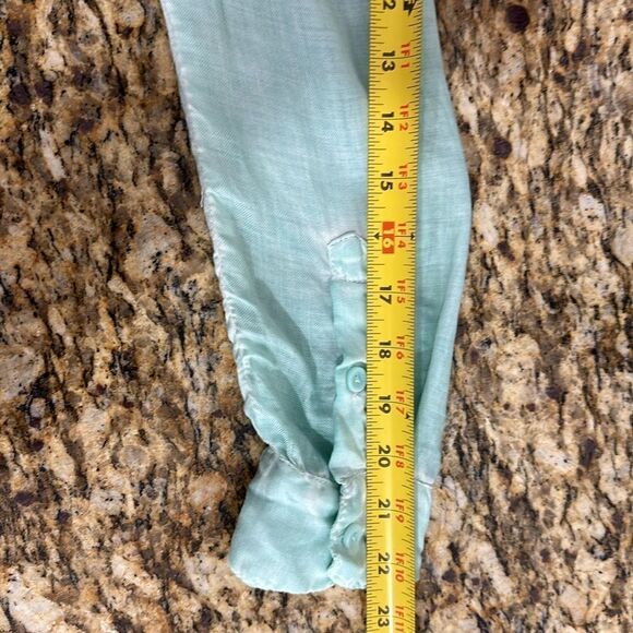 Beachlunchlounge Aqua Roll Tab Sleeve Button Down Shirt Size XS - Picture 8 of 8